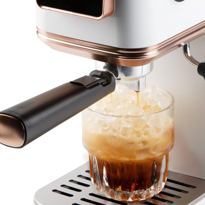 Actual product image Domo Espresso Machine with Steam Wand