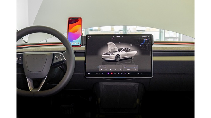 Actual product image Brodit ProClip Tesla Model 3 24-25