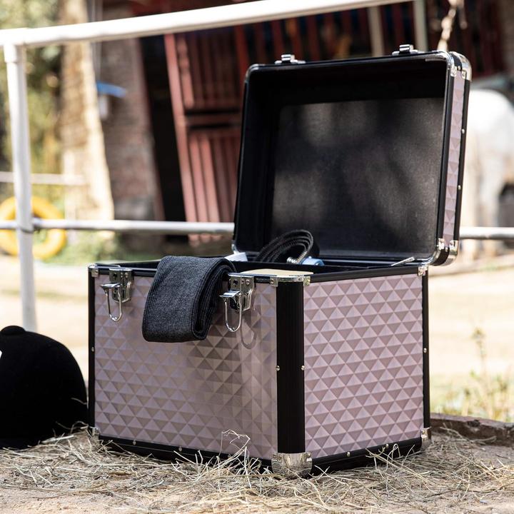 Actual product image Navaris Putzbox für Pferde