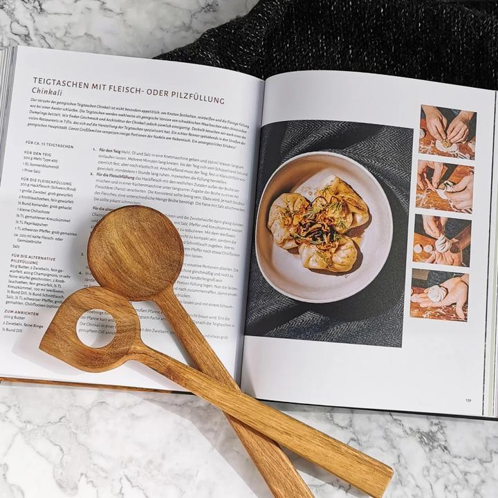 Actual product image Safran, Sumach, Paprika (German, Florian Schauren, Nora Görg, 2023)