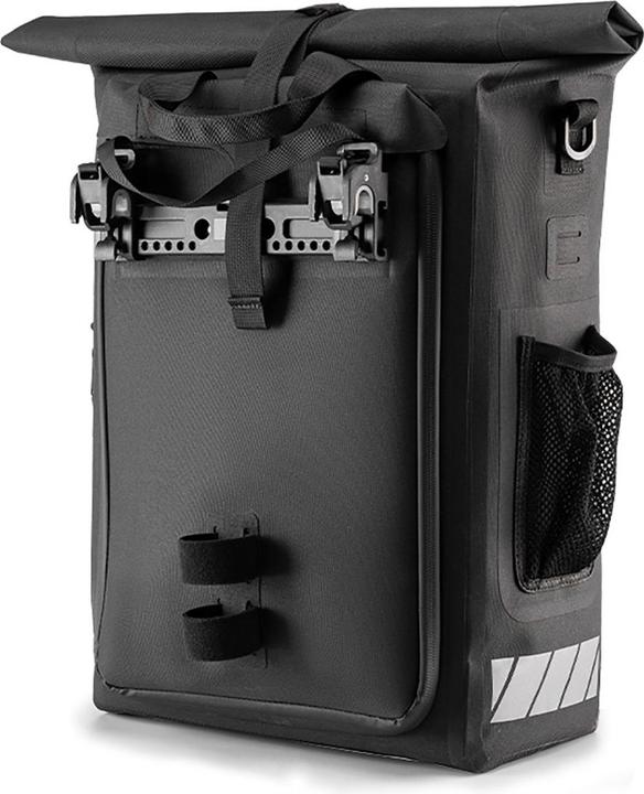 Image du produit Rockbros Bike Bag with Backpack Function, Waterproof, with Helmet Attachment 18l - Black (18 l, Sac de porte-bagages)