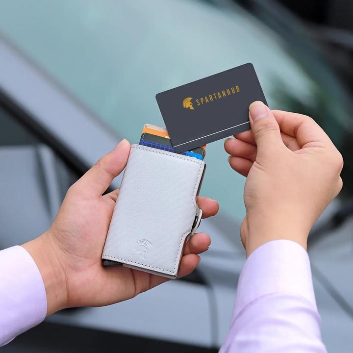 Actual product image Spartanhub Smart Wallet