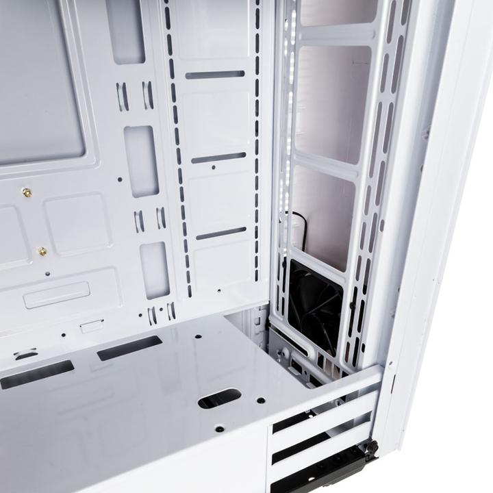 Actual product image Kolink Stronghold (mATX, Mini-ITX, ATX, E-ATX)