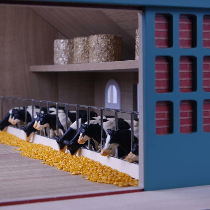 Actual product image Kids Globe Farming Farm house with stable