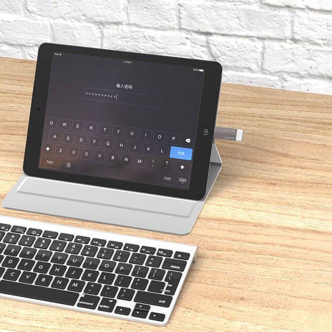 Actual product image Orico USB-A to USB Type-C OTG Adapter (USB Type C, USB 3.0)