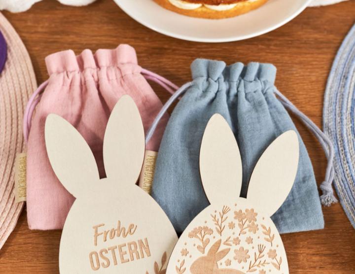 Immagine prodotto Papierdrachen 2 sacchetti di Pasqua in mussola con ritagli di legno Set 02 (Borsa da regalo, 2 x)