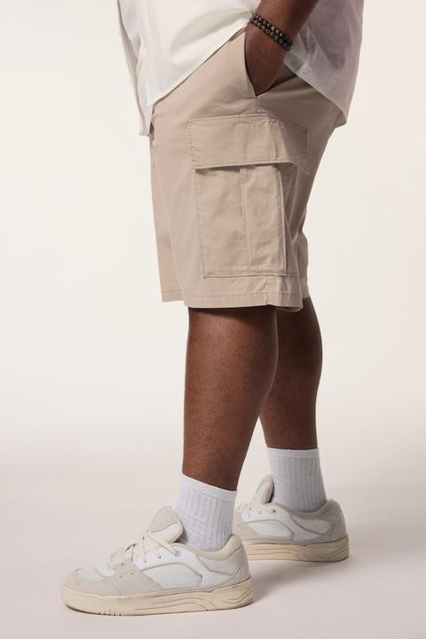 Actual product image Sthuge cargo Bermuda shorts, baggy fit, elasticated waistband, up to size 72 (68)