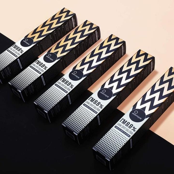 Actual product image Suntique I'M 8.8% Dark Spot Solution (Sun cream face, Up to SPF 10, 30 ml)