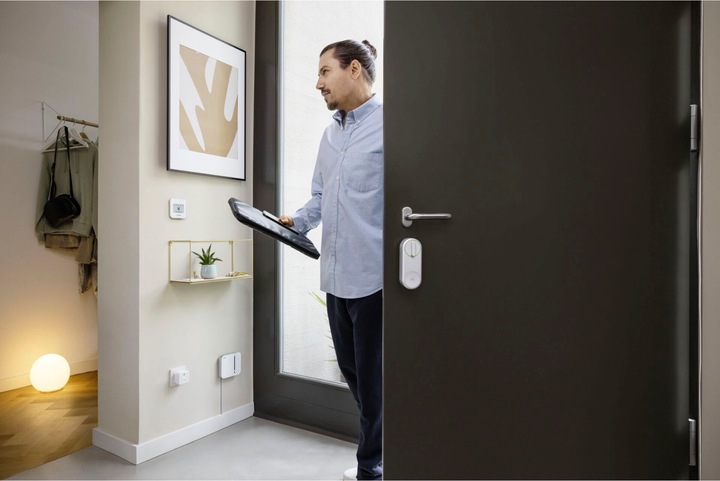 Produktbild Bosch Smart Home Yale Linus Türschloss (Smartphone)