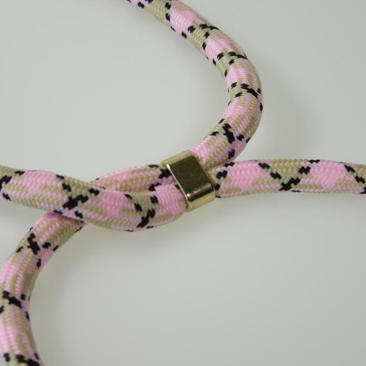 Produktbild PhoneLook Hülle Bio Eco-Friendly Vegan mit Handykette Necklace (Apple iPhone 13 Pro)