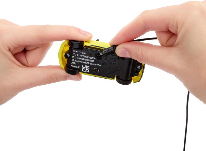 Actual product image Mattel HW R/C NISSAN 1:64 HTP16 WB4