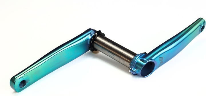 Actual product image Cane Creek eeWings Mountain Crank, 160mm, 68/73mm, 30mm, aegean (limited Edition) (160 mm)