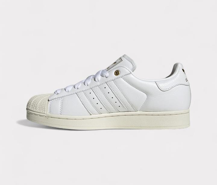 Blanc cassé, Cloud White