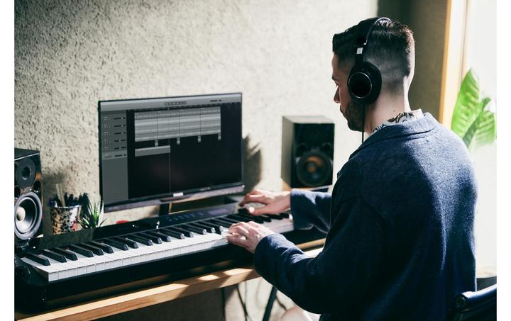 Produktbild Casio Privia PX-S3100BK black (88 Tasten)