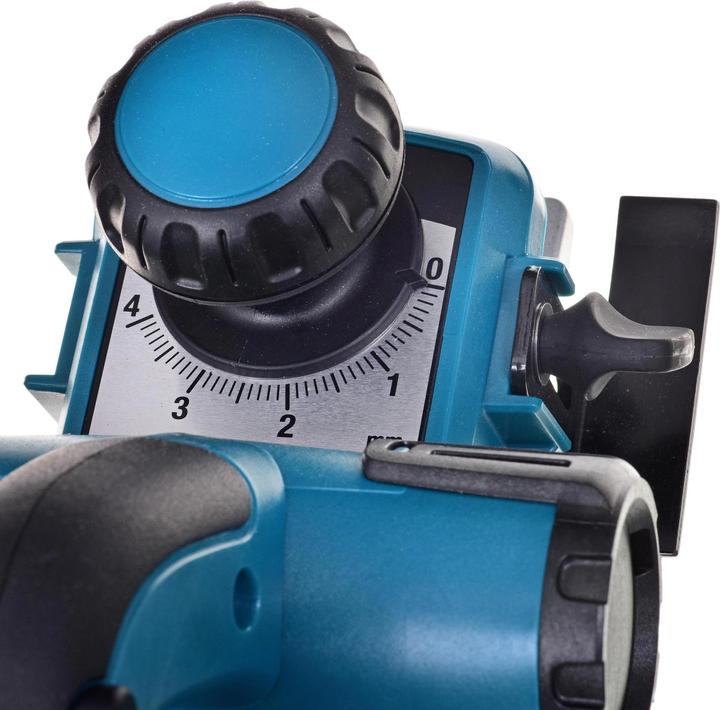 Actual product image Makita Oblius 1050W 82mm KP0810C