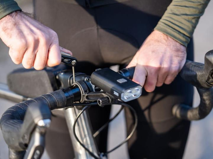 Produktbild BBB Lenkerhalter BBB-Lights Centermount 2.0