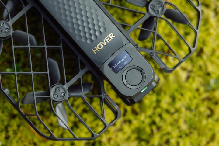 Actual product image HoverAir X1 PRO Combo (16 min, 191.50 g, 12 Mpx)