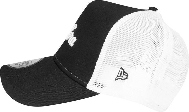 Produktbild New Era Adjustable Trucker Cap - Retro Brand Script Schwarz