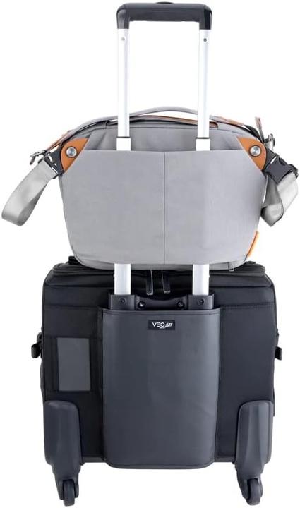 Actual product image Vanguard VEO CITY CB34 GY (Camera shoulder bag, 8 l)