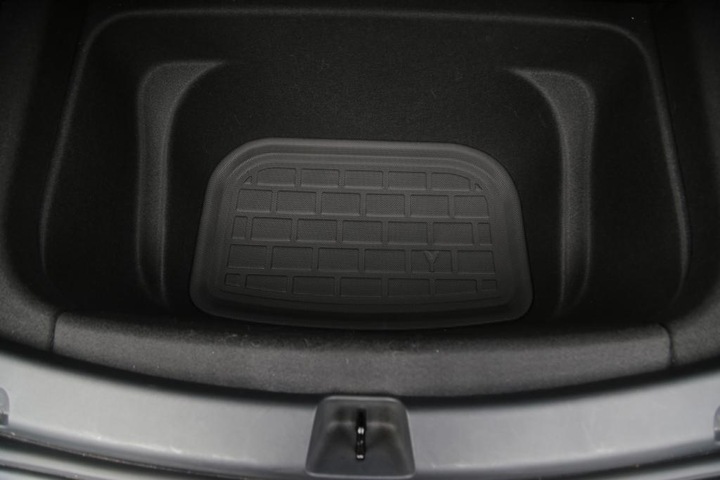 Actual product image trends4cents Boot mat