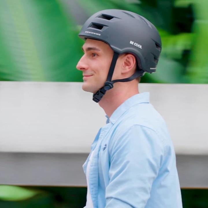 Produktbild Be Cool Unisex Schutzhelm mit Beleuchtung L (58-61cm) (58 - 61 cm)