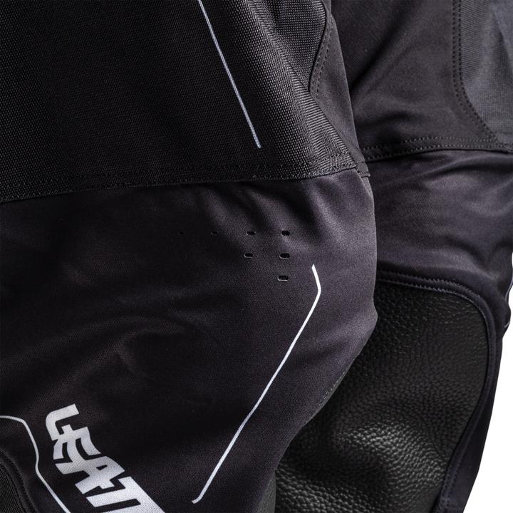 Actual product image Leatt Pant Moto 4.5 V26 (Men, S)