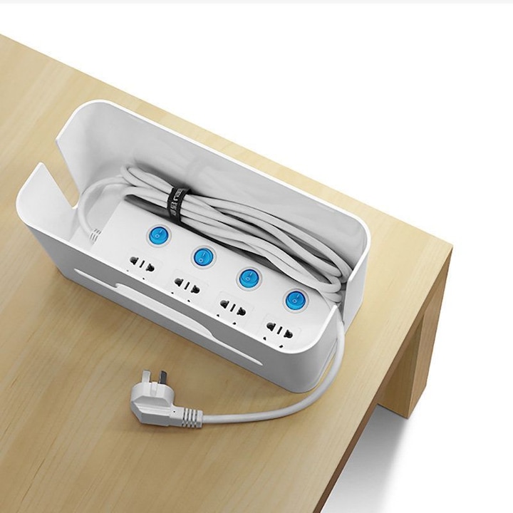 Actual product image Ugreen Cable box