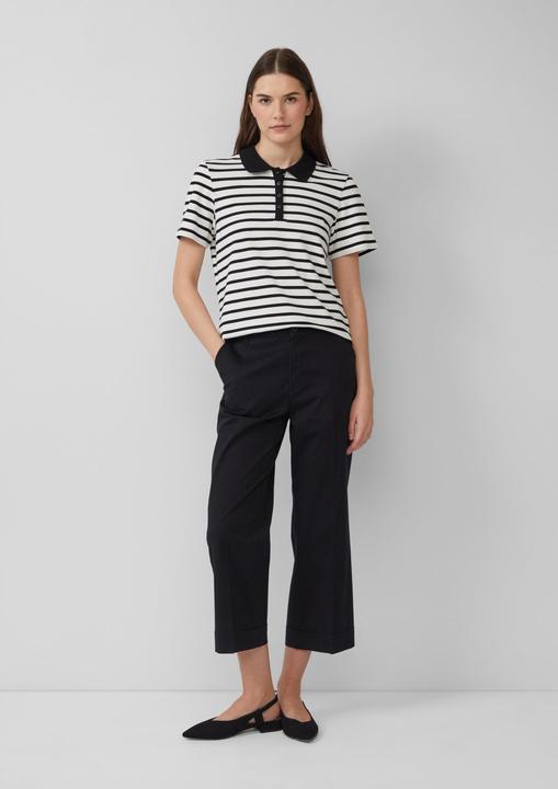 Actual product image S.Oliver Polo-Shirt Verkürztes Poloshirt aus Baumwollpiqué (46)