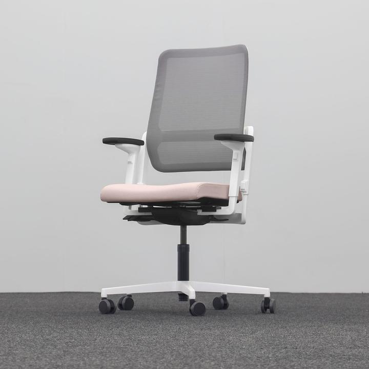 Produktbild Sitag Bürostuhl SitagXilium Mesh swissmade mit 4D Armlehnen, Rosa, Neu (45 - 58 cm)