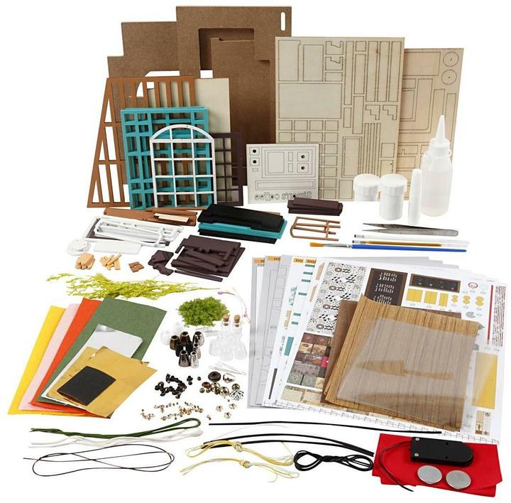 Actual product image Creativ Company DIY Miniature Room