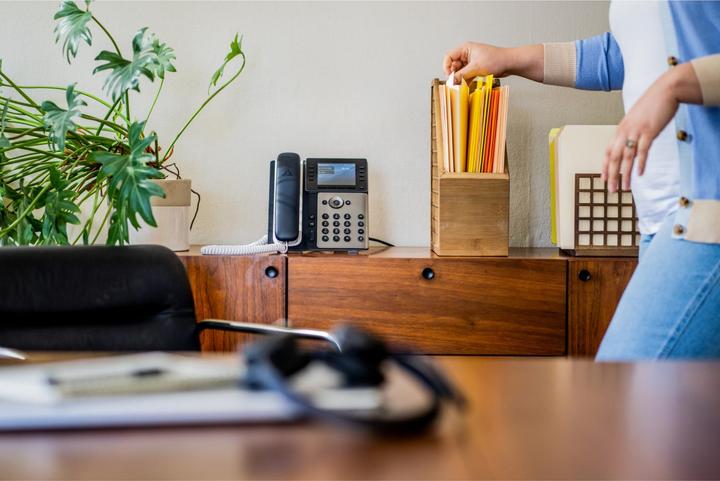 Actual product image Poly EDGE E320 IP PHONE