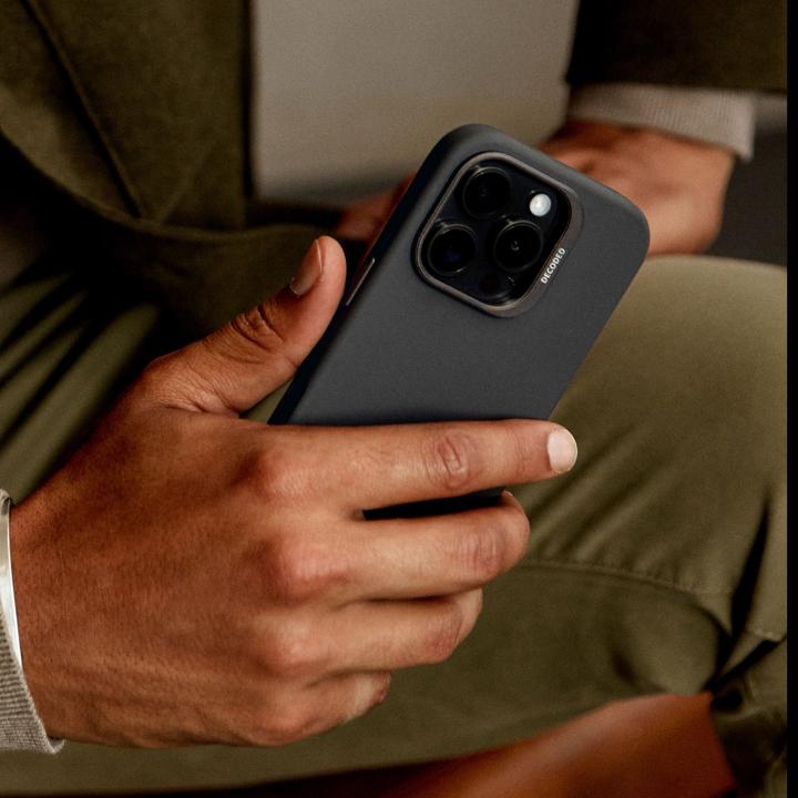 Immagine prodotto Decoded Hülle (Apple iPhone 16 Pro Max)