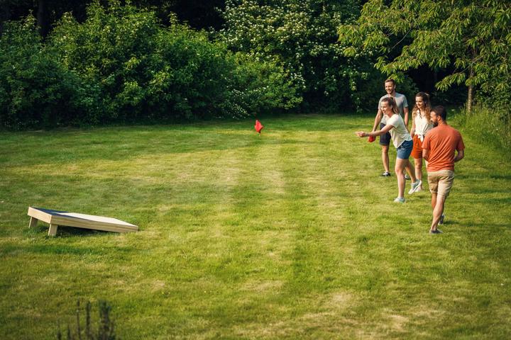 Actual product image Decathlon Cornhole