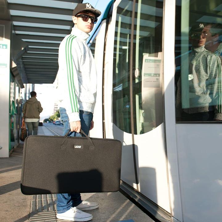 Immagine prodotto UDG U8303bl Creator Controller Hardcase XL