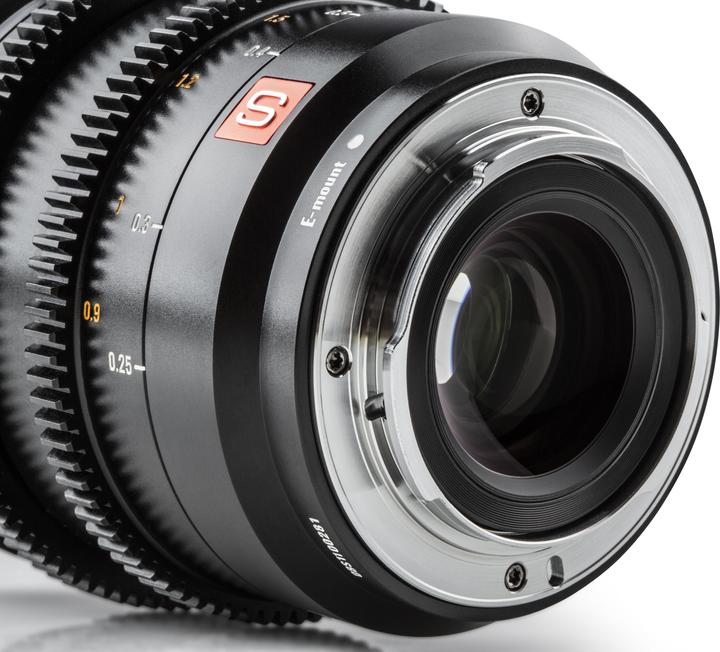 Actual product image Viltrox E-20mm T2.0 S Full Frame, Manual focus Cine lens for Sony E mount, 20mm/T2.0 (Sony E, APS-C / DX)