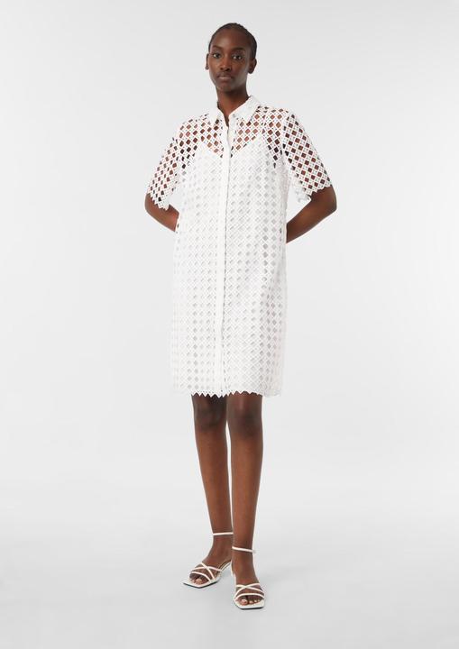 Produktbild Comma Kleid Kurzes Kleid aus Spitze mit blickdichtem Futter (34)