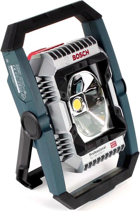 Actual product image Bosch Professional GLI 18 V-2200 C Cordless Jobsite LED Floodlight 18V 2200lm Bluetooth + 2x Batteri