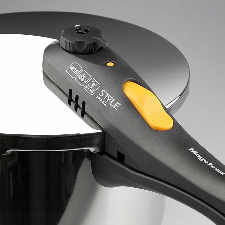 Actual product image Magefesa Style Trio Pressure Cooker with Five Safety Systems (Steam cooker, Stainless steel)