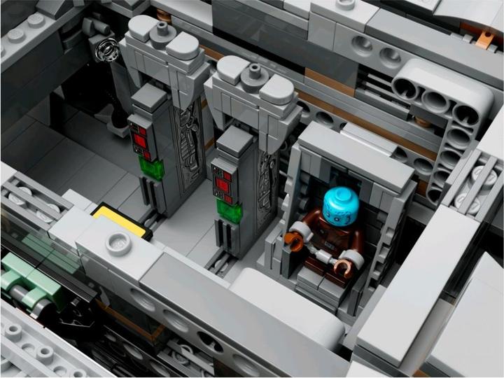 Immagine prodotto LEGO La cresta del rasoio (75331, Set LEGO rari)