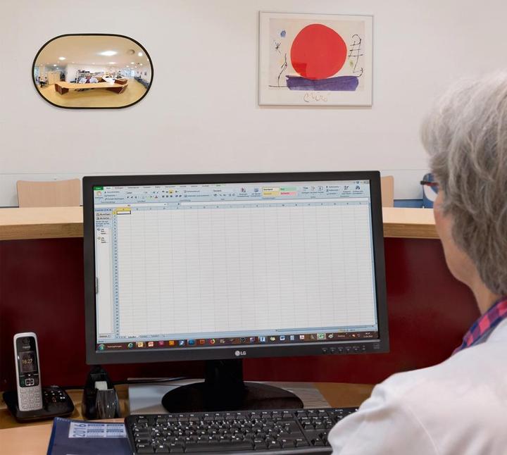 Actual product image Moravia Acrylic interior mirror