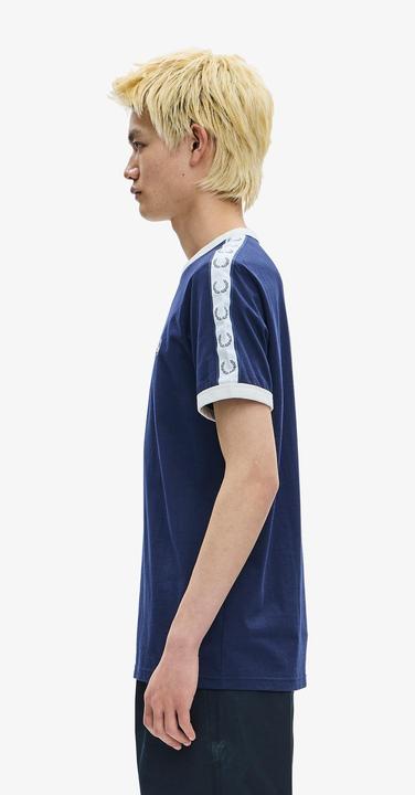 Immagine prodotto Fred Perry T-shirt con finiture a contrasto e strisce (L)