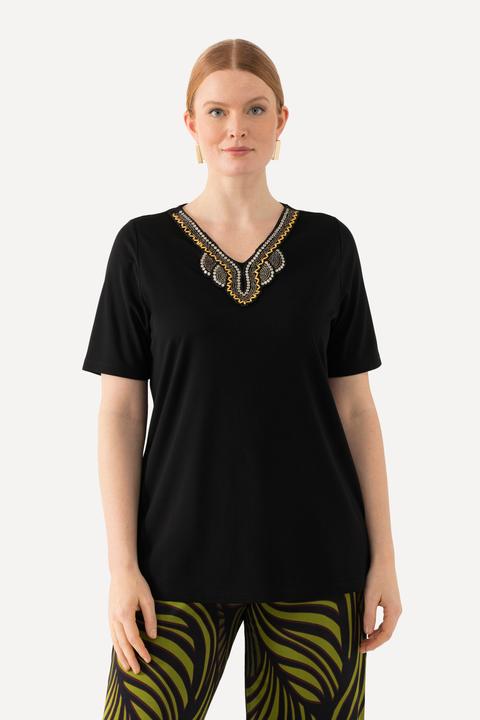 Image du produit Ulla Popken T-shirt avec broderies, silhouette en A évasée, col tunisien et manches courtes (42, 44)