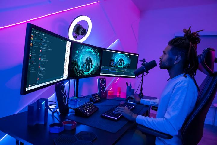 Actual product image Roland Bridge Cast Dual Bus Gaming Mixer (USB, 3.5mm jack)