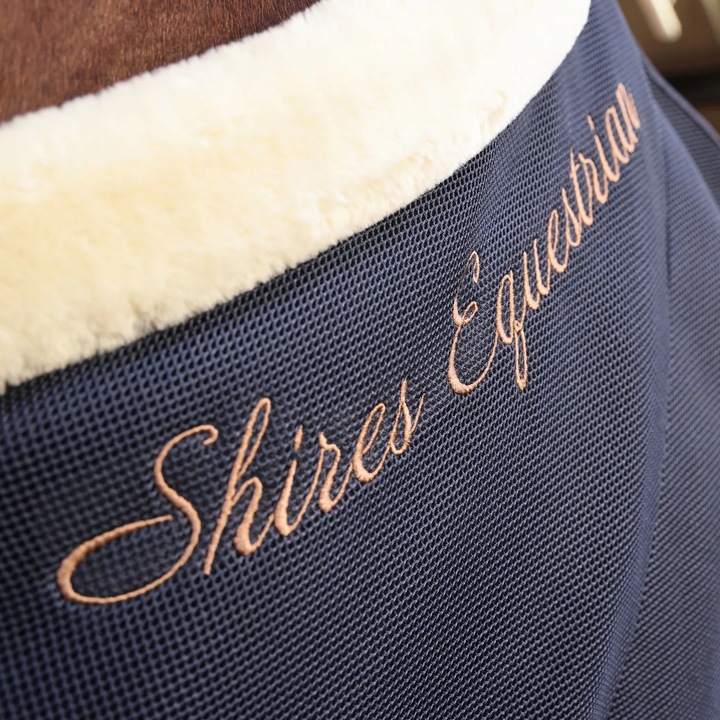 Immagine prodotto Shires Deluxe Collo Standard Coperta Termica per Cavalli (15.20 cm)