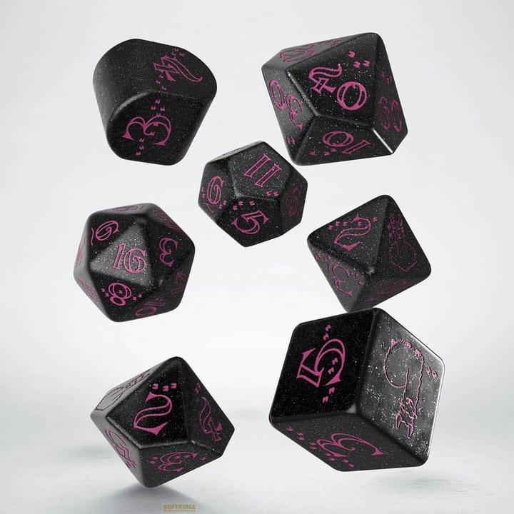 Actual product image Q Workshop Llama Dice Set: Spitty