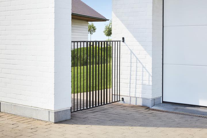 Savic Dog Barrier Outdoor Height Width To