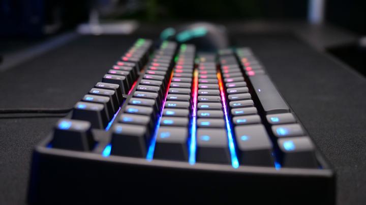 Produktbild CHERRY XTRFY K4V2 TKL keyboard (Deutschland, Kabelgebunden)