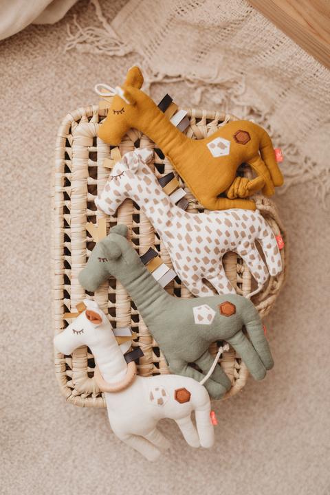 Actual product image Kikadu Griffin with Teething Ring Giraffe