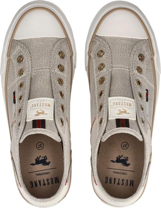 Actual product image Mustang Sneaker (36)