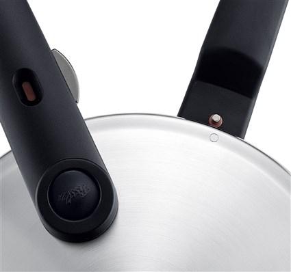 Productafbeelding Fissler Vitaquick Premium (22 cm, Steelpan, Roestvrij staal)